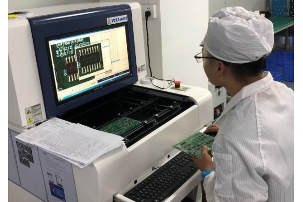 smt電子廠的貼片加工焊點質量檢測